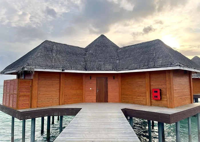 Brennia Kottefaru Maldives