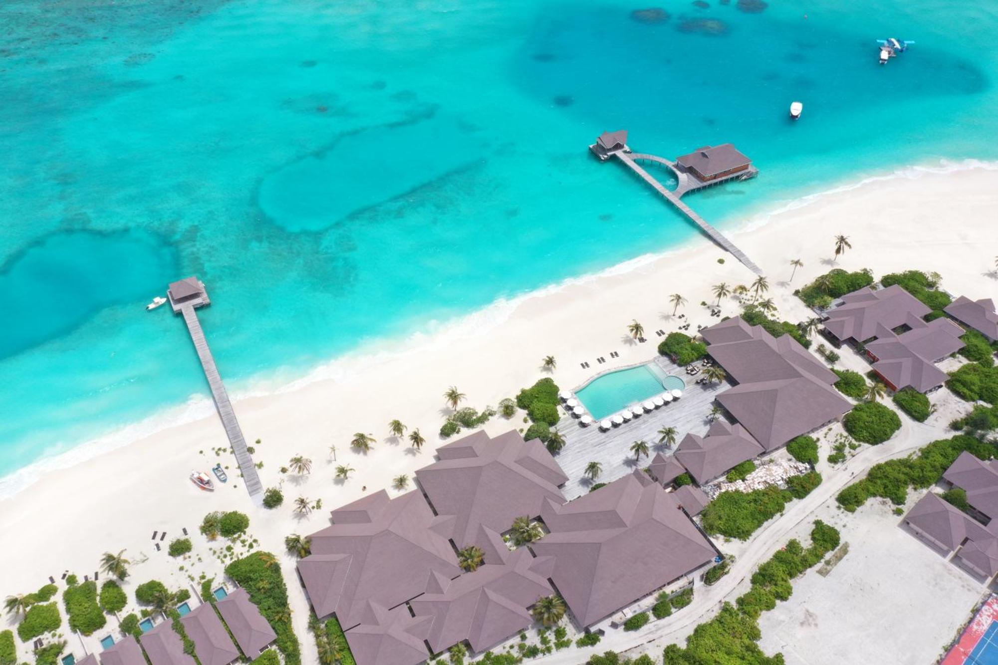 Brennia Maldives 5*
